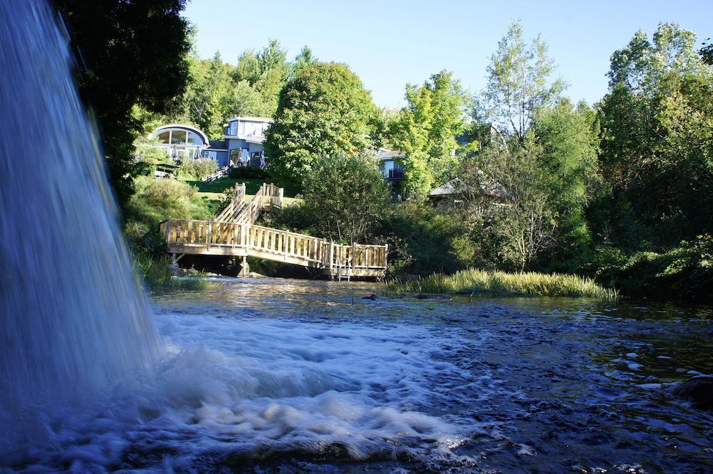 La Petite Auberge De Jouvence Magog ภายนอก รูปภาพ